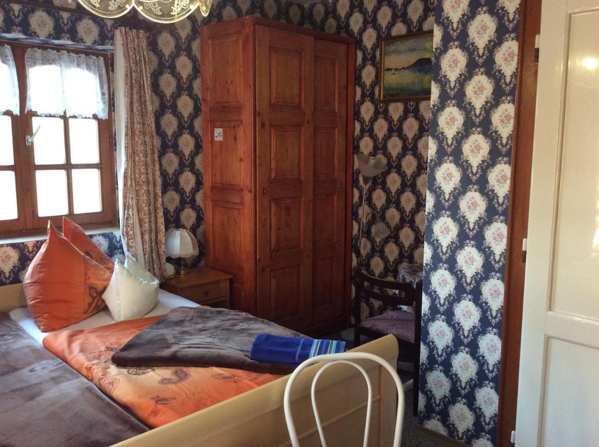 Hotel Ilona Kis Kastély Panzió Keszthely Esterno foto