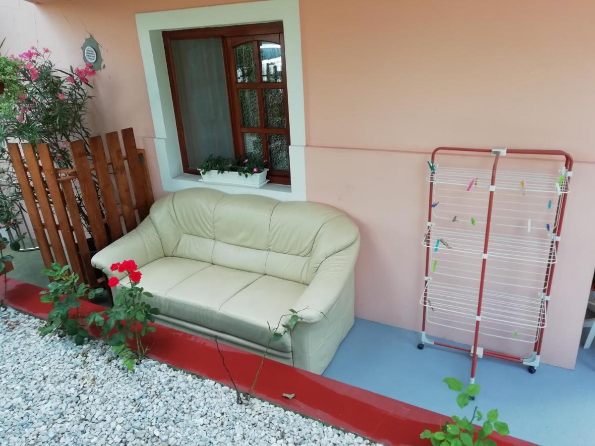 Hotel Ilona Kis Kastély Panzió Keszthely Esterno foto